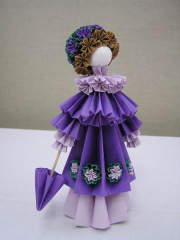 Ácsné Dóczi Éva: Baba kusudama elemből