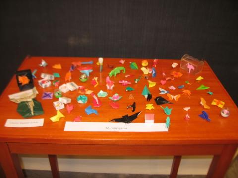 Mini origami