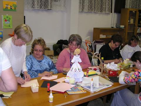 Életképek a 2009-es tavaszi origami találkozóról