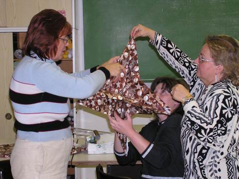 Munka a Szekszárdi Origami Baráti Körben