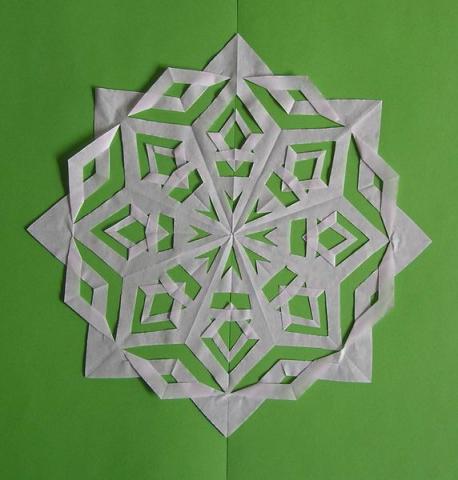 Kivágós-bevágós csillag 3